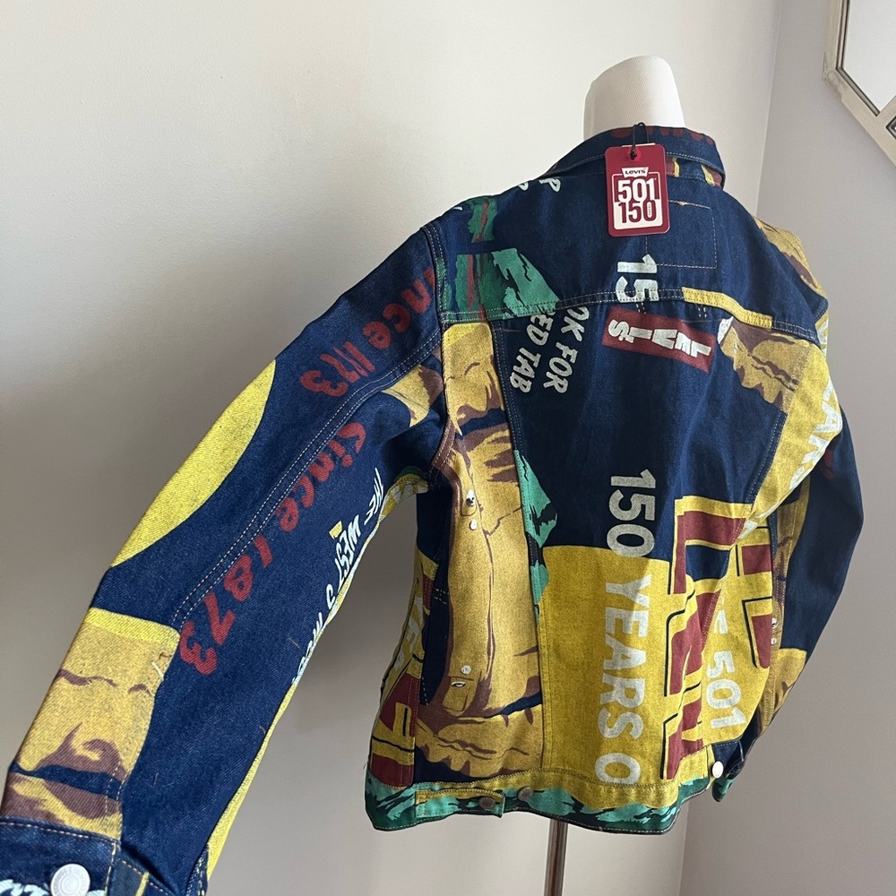 Levi's Trucker Jacket 150th Anniversary Banner Print
Pockets Mens L Denim NEW - Picture 6 of 12